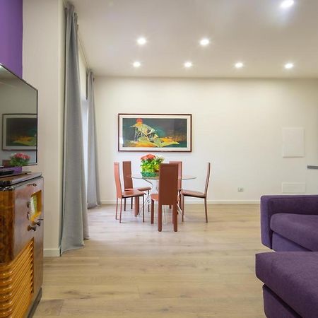 Stunning & Luxurious 1Br Apt 1 Min Walk By Duomo Florens Exteriör bild