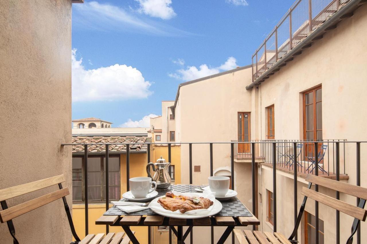 Stunning & Luxurious 1Br Apt 1 Min Walk By Duomo Florens Exteriör bild