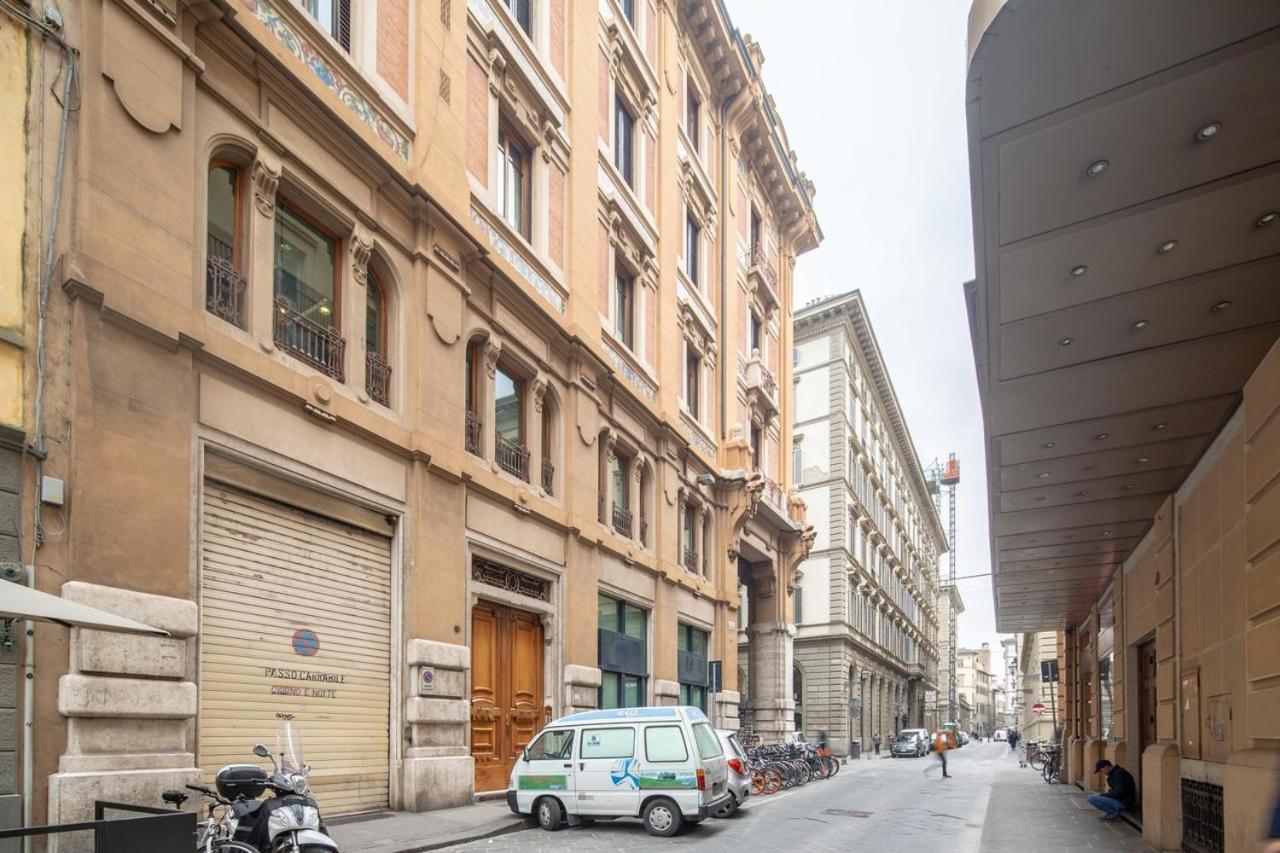 Stunning & Luxurious 1Br Apt 1 Min Walk By Duomo Florens Exteriör bild
